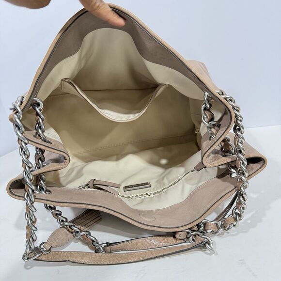 Tory Burch Taupe Distressed Leather Fleming Tote / leather shoulder bag - Picture 8 of 16